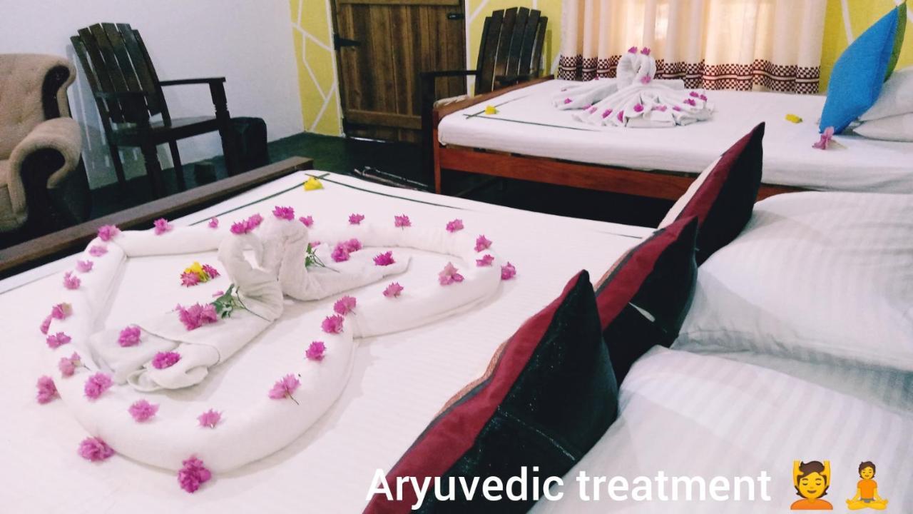 Oleena Home Stay Habarana Bagian luar foto